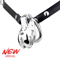 Metal offers plush points for long-term comfort. The discreet lock ensures security without losing control. Adjustable strap blows away fears of discomfort, a vicious buddy in restraint.