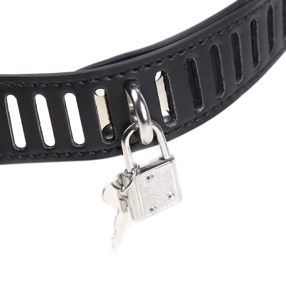 Our Black Hole chastity belt provides ultimate security. Crafted from black leather and secured with screws, it's designed to be detector-friendly so you can pass TSA airport checks discreetly. Perfect for BDSM enthusiasts.