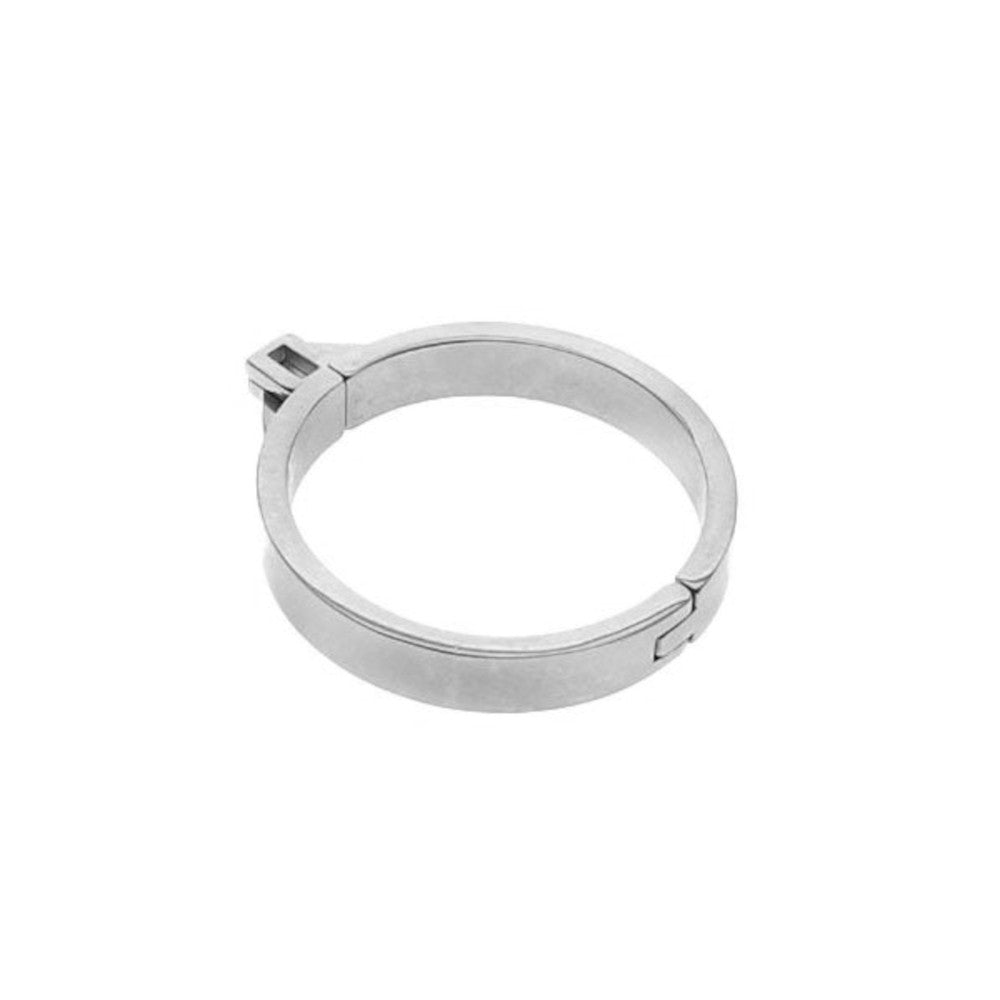 Embrace seamless chastity play with our stainless steel rings. These versatile accessories ensure a snug fit for chastity belt men, accommodating micro adjustments with room for little expansion in smaller devices. Perfect for any room setting.