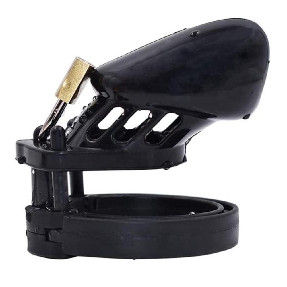 Elevate your intimate moments with the ultimate upgrade the Midnight Black Male. Crafted from biosourced materials, this Nub-sized sets a new standard in comfort and restraint, turning desire into a thrilling vice.