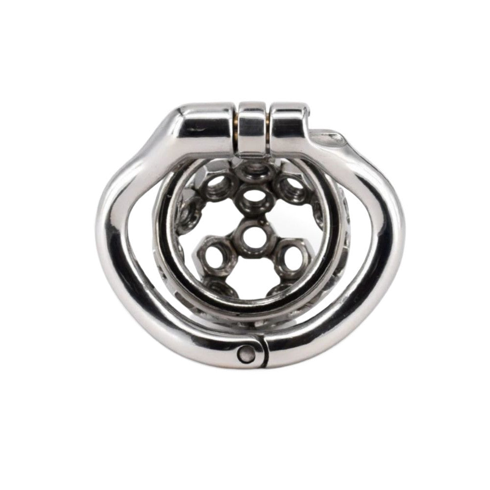 Experience ultimate control with our spiked penis cock kit metal design. Crafted from stainless steel, this device ensures comfort during flying. Navigate airport TSA safely with its discreet profile, and unlock with ease when needed.
