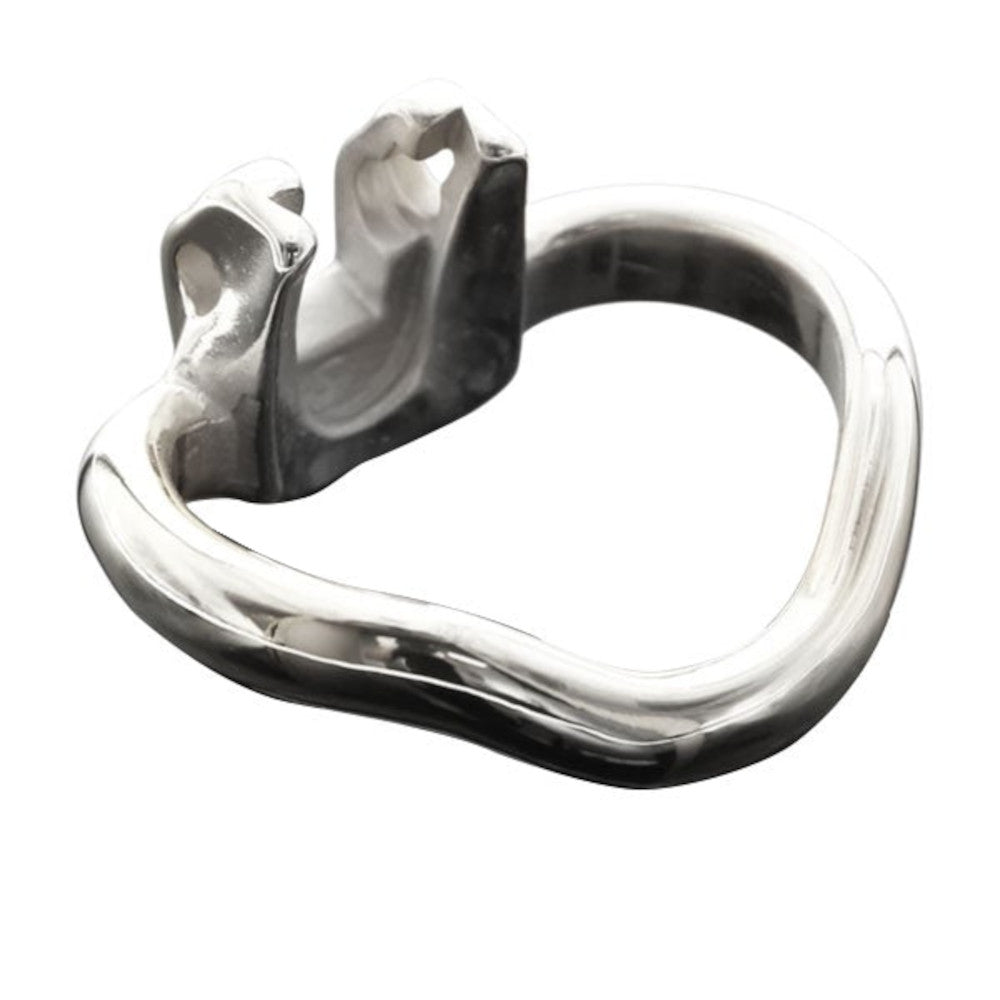 Enhance your feminine allure with a secure fit and robust metal design. Perfectly complement lingerie, tights, or a girly thong, ensuring comfort and elegance in all attire.