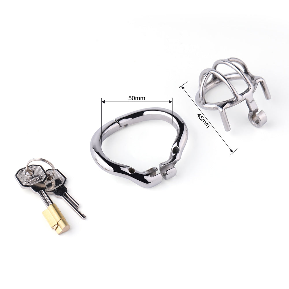 Experience the feminizing effect of our stainless steel cock, designed specifically for the male body. Ideal for crossdressing enthusiasts seeking to transform their masculine desires into a more feminine expression, this offers both control and comfort.